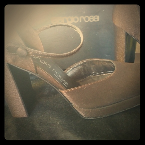 High end 👠 - Picture 1 of 8